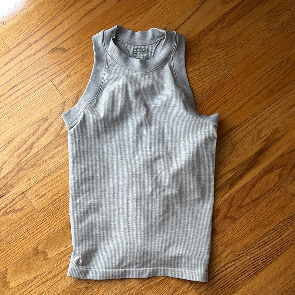 Gray Athleta Ribbed Tank Top size small